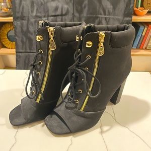 G by Guess Women’s Open Toe Boots with Heel